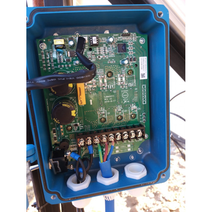 Bomba Sumergible Solar Handuro 500 W 3" Hasta 90m